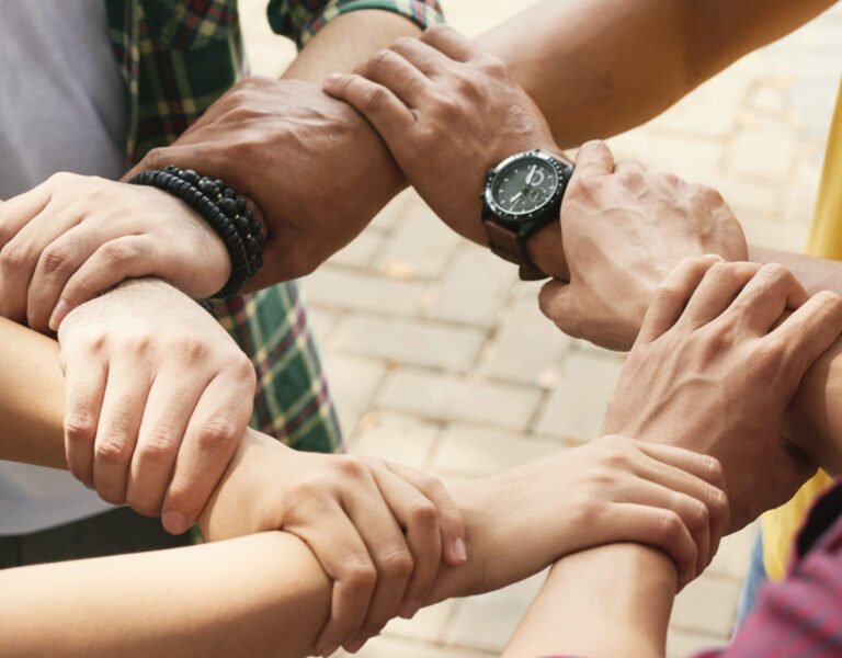 Rolul organizațiilor spirituale în societatea contemporană